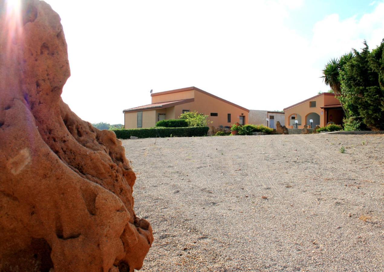 Agriturismo Da Pina Porto Conte Exterior foto